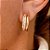 Brinco Dois Fios Liso e Cravejado Divo Banhado a Ouro 18k - Imagem 2