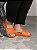 Sandália rasteira papete em couro trançado laranja - Imagem 6