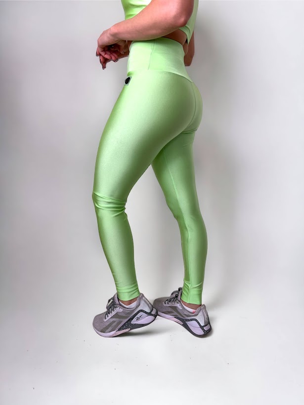 Legging Glow up metalizada Maçã Verde - Fitness performance