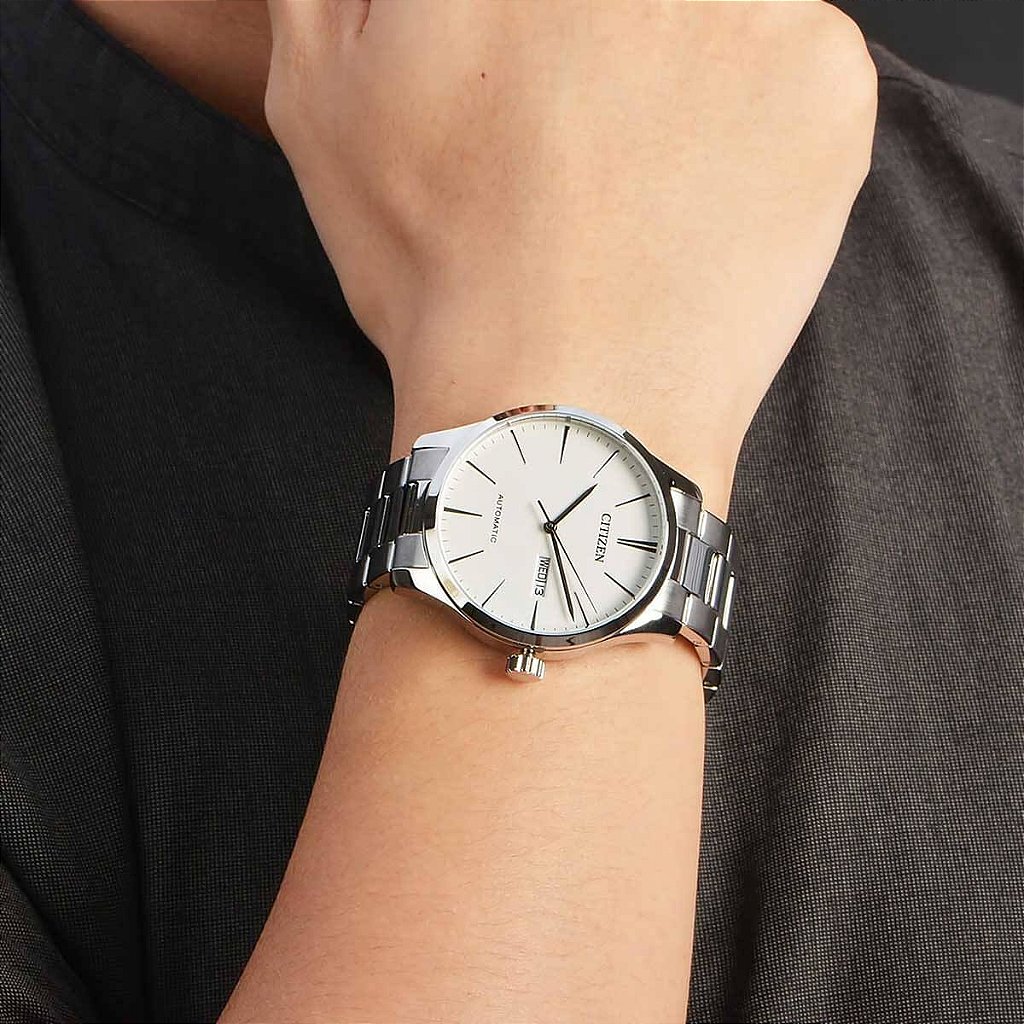 Relógio Citizen Masculino Automático TZ20788Q NH8350-83A