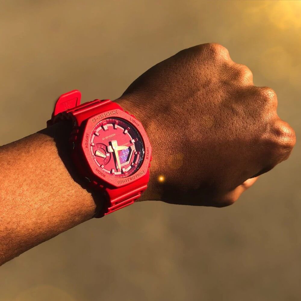 Relógio Casio G-SHOCK GA-2100-4ADR *Carbon Core Guard - Relógios