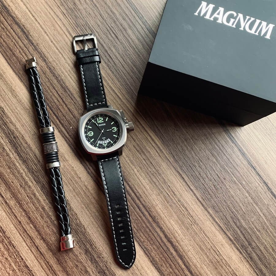 Kit Relógio Magnum Masculino MA33737C + Pulseira. Preto