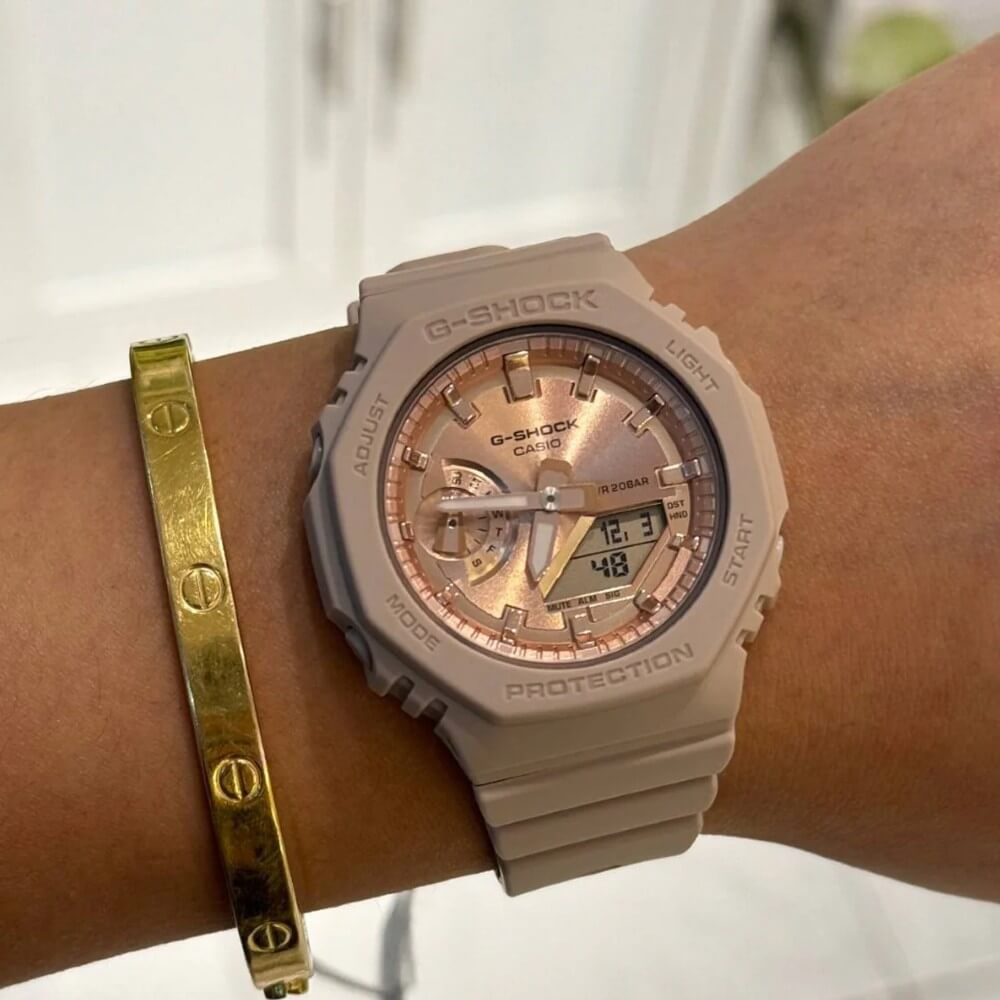 Relógio Casio G-Shock Feminino GMA-S2100MD-4ADR *Carbon Core