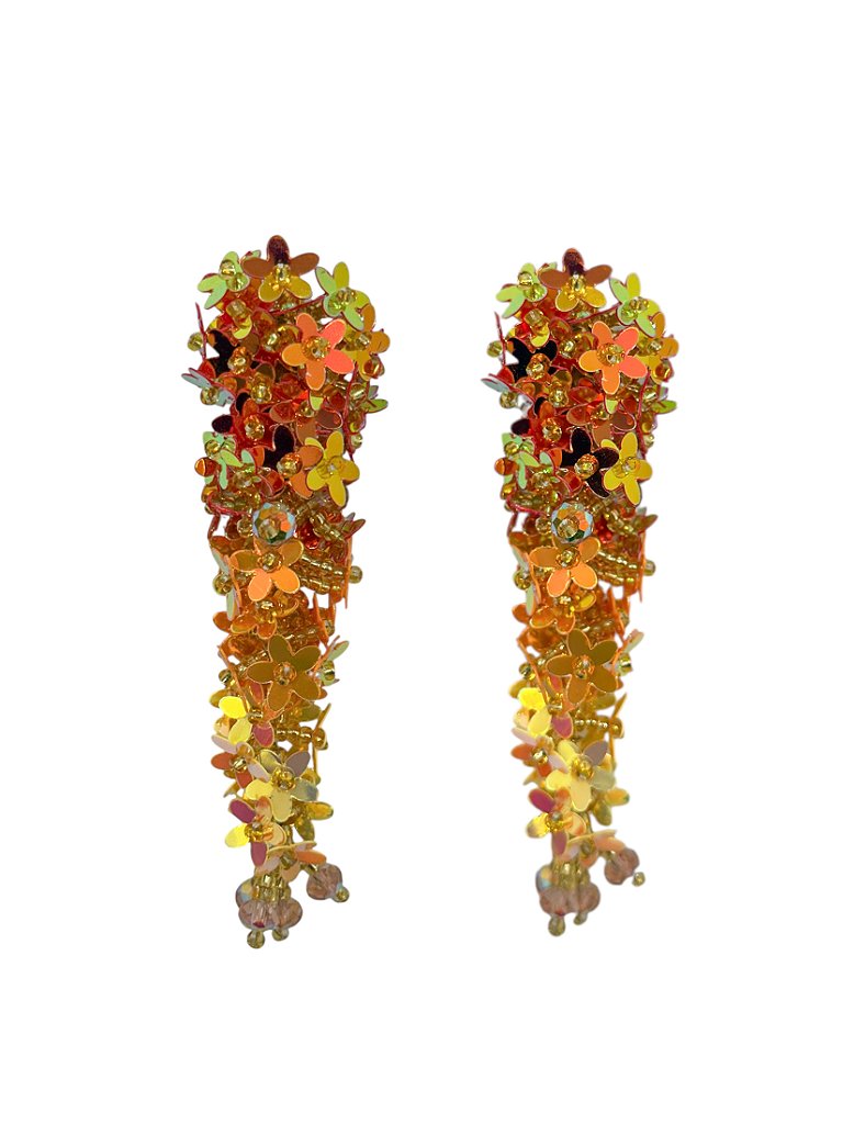 Brinco de Carnaval cacho de flores de paetê em degradê