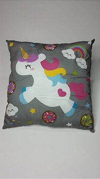 Almofada infantil unicórnio cinza