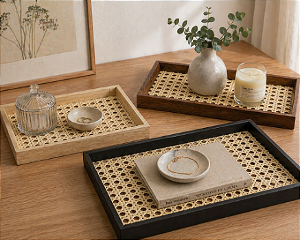 BANDEJA DECORATIVA RETANGULAR DE MDF E VIDRO 30X17CM CORES SORTIDAS - TOKYO DESIGN