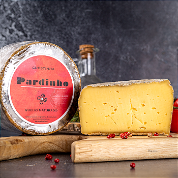 Cuestinha - Queijo Artesanal de Leite Cru - fração 290G - Pardinho Artesanal