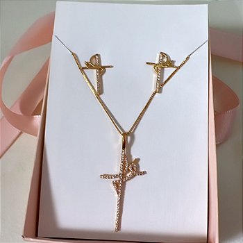 Conjunto Fé Cravejado-BRINCO + COLAR - Banhada a Ouro 18K - Semijoia