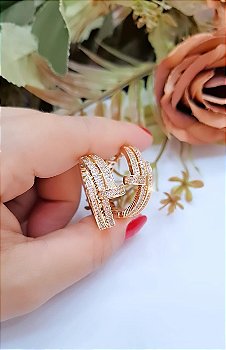 Brinco Argola Prego Medio Cravejado Zirconia Cristais Inspiração - Semijoias Banhadas em ouro 18k