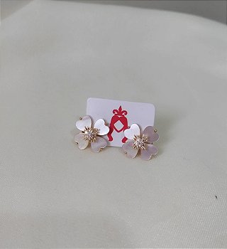 Brinco Flor Encanto - Pequeno, Madriperola e Zircônia - Semijoia Banhada Ouro 18K