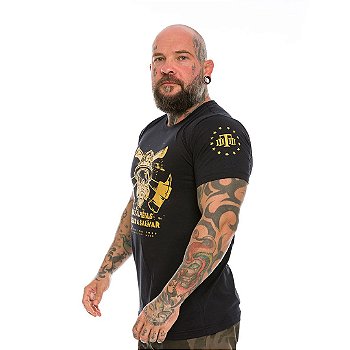 Camiseta Masculina Bombeiros Vidas Alheias Riquezas a Salvar Gold Line Team Six Brasil