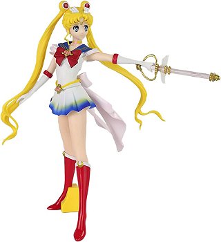 Super Sailor Moon - Pretty Guardian Sailor Moon Eternall Glitter&Glamours Banpresto