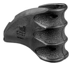 FRONT GRIP MAG WELL / PRETO