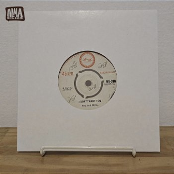 ROY AND MILLIE - THERE`LL COME A DAY / I DON`T WANT YOU (7`)
