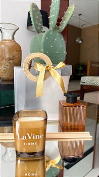 Kit Presente Sensações Aconchego — Difusor 250ml + Vela 110g — Cascas e Folhas — La Vine Home