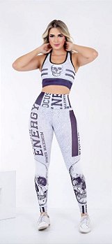 Conjunto Fitness feminino modelo Caveira