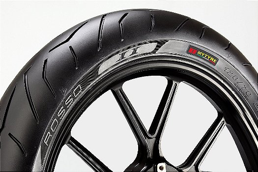 Pneu 120/70 ZR17 Pirelli Diablo Rosso 2 Dianteiro