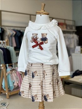 Conjunto c/ Saia Marfim ML Roana