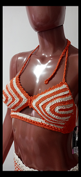 Top Cropped de Crochê com Pérolas Laranja P/M