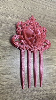 Prendedor de Cabelo Gótico Coração Vermelho