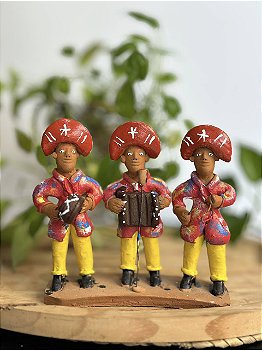 Trio Pé de Serra em Barro Artesanal