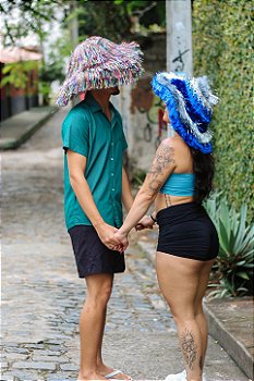 Chapéu de Carnaval Furta-Cor