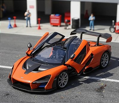 Miniatura Mclaren Senna Laranja 18 cm