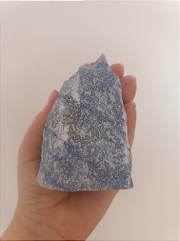 Base Serrada de Quartzo Azul – Calma, Equilíbrio e Harmonia