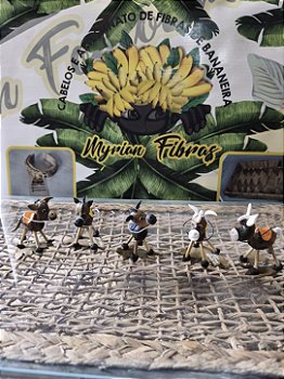 Jumentinho Artesanato em Castanha de Caju