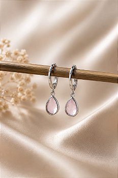 Brinco Argola Click com Pingente Gota Pedra Rosa Banhado a Prata | Mavi Semijoias