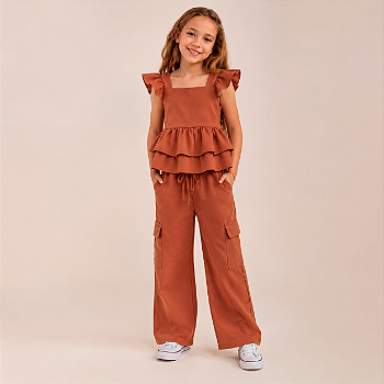 Conjunto Infantil Menina Blusa com Babados e Calça Cargo