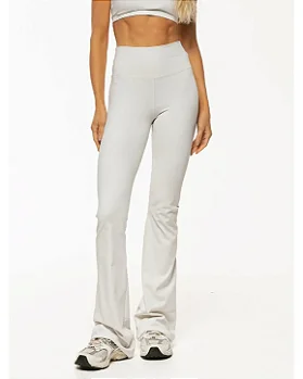 CALÇA FLARE SCULP - BRANCO TAPIOCA
