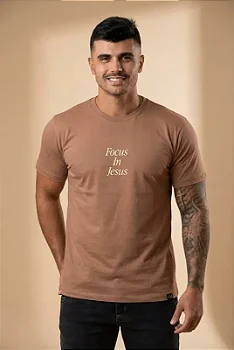 Camiseta Tshirt Feminino e Masculino "Focus in Jesus"
