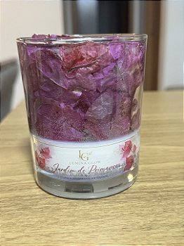 Vela artesanal aromática jardim de primaveras