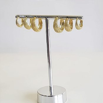 TRIO DE BRINCOS REDONDO TRABALHADO BANHADO OURO 18K
