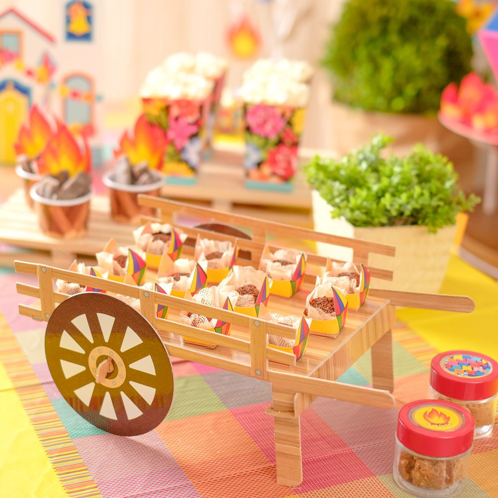 MoÃ±os Para Carro De Boda Kit Só Um Bolinho Carros C/39 Itens