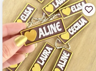 Chaveiros com nomes personalizados