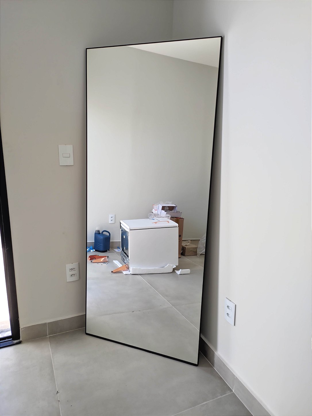 Espelho de chão corpo inteiro