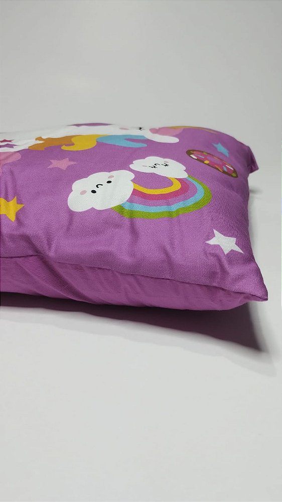 Almofada infantil unicórnio roxo