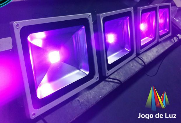 Neon Party 1 - Kit de Luz Negra (Aluguel 24h)