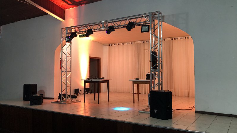 Locação Estrutura Trave Alumínio