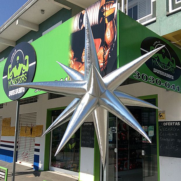 Inflável Estrela Metálica (Aluguel 24h)