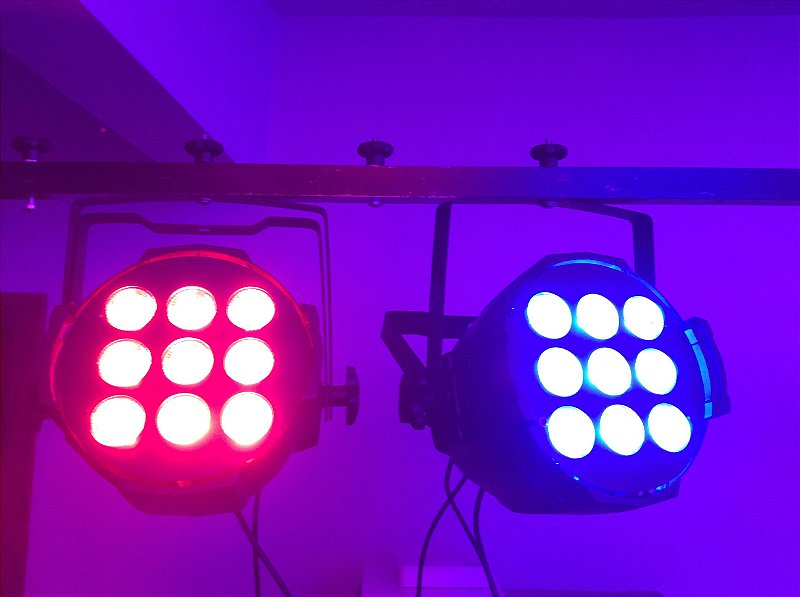 Kit 4 x Optipar LED [Modelo 9-Leds de 18W] (Aluguel 24h)