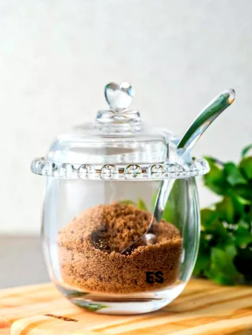 AÇUCAREIRO DE CRISTAL COM COLHER E TAMPA DE CORAÇÃO - LYOR