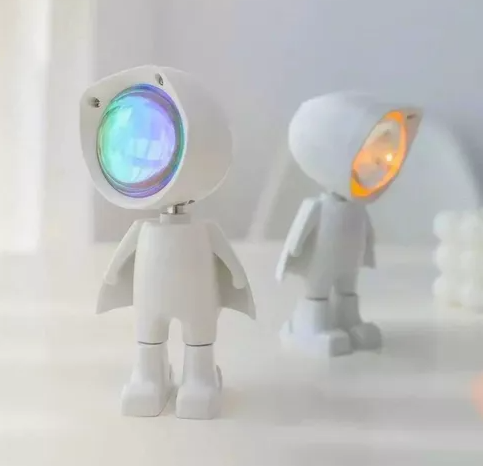 LUMINÁRIA ASTRONAUTA DE LED USB LUMINÁRIA ROBÔ 360º 13X6CM - C3B