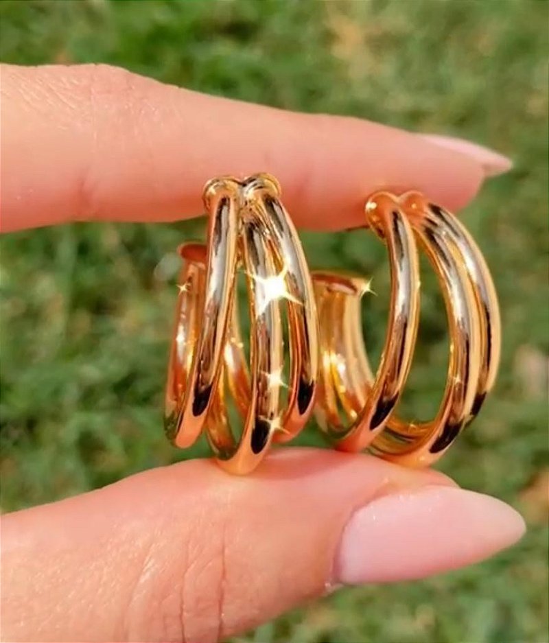 Brinco de Argola 3 Tubo Média a Grande/ Argola Tripla Elegante - Banhada a Ouro 18K - Semijoia
