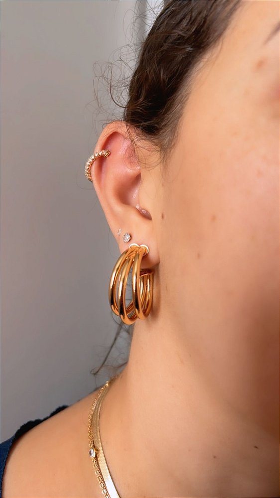 Brinco de Argola 3 Tubo Média a Grande/ Argola Tripla Elegante - Banhada a Ouro 18K - Semijoia