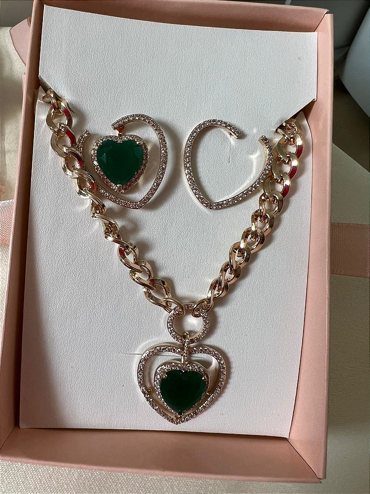Conjunto Coração Luxo Brinco 2 em 1 Detalhe Cravejado e pedra Rosé/Verde - Semijoia Banhada Ouro 18K