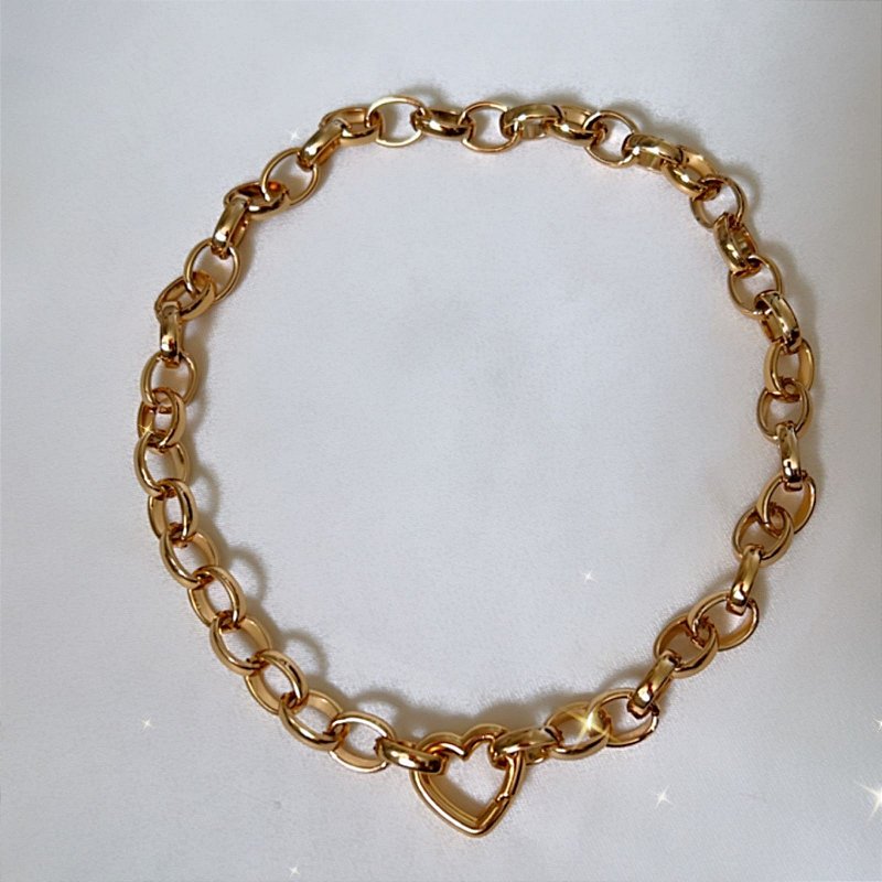 Colar/ Chocker Fecho Coração Elo Médio Oval/Correntaria  - Semijoia Banhada Ouro 18 K