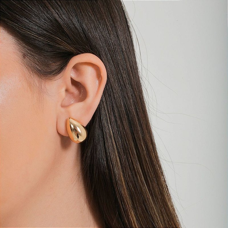 Conjunto Gota Lisa Média - Colar e Brinco - Semijoia Banhada a Ouro 18K